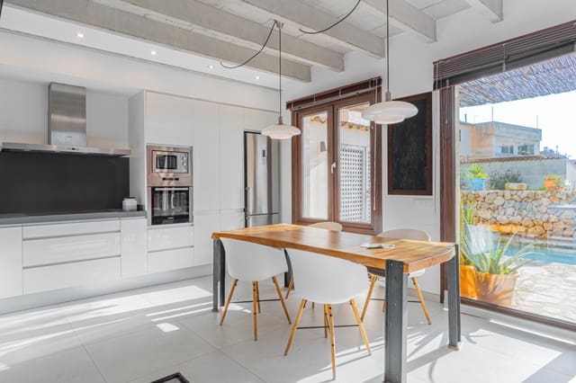 3 quarto Casa em Banda para arrendar em Caimari, Selva com piscina garagem - 3 000 € (Ref: 9759024)