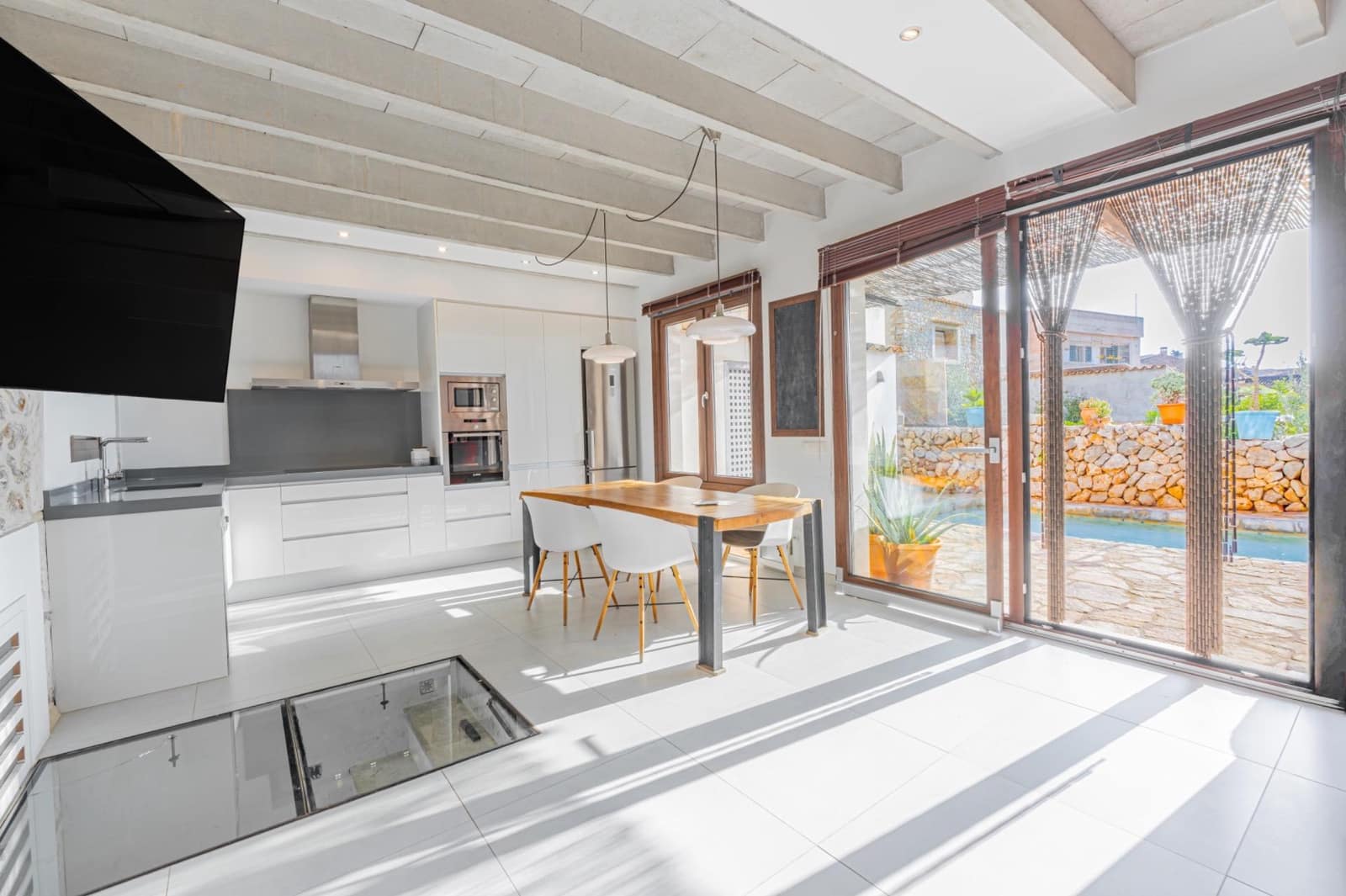 3 quarto Casa em Banda para arrendar em Caimari com piscina garagem - 3 000 € (Ref: 9759024)