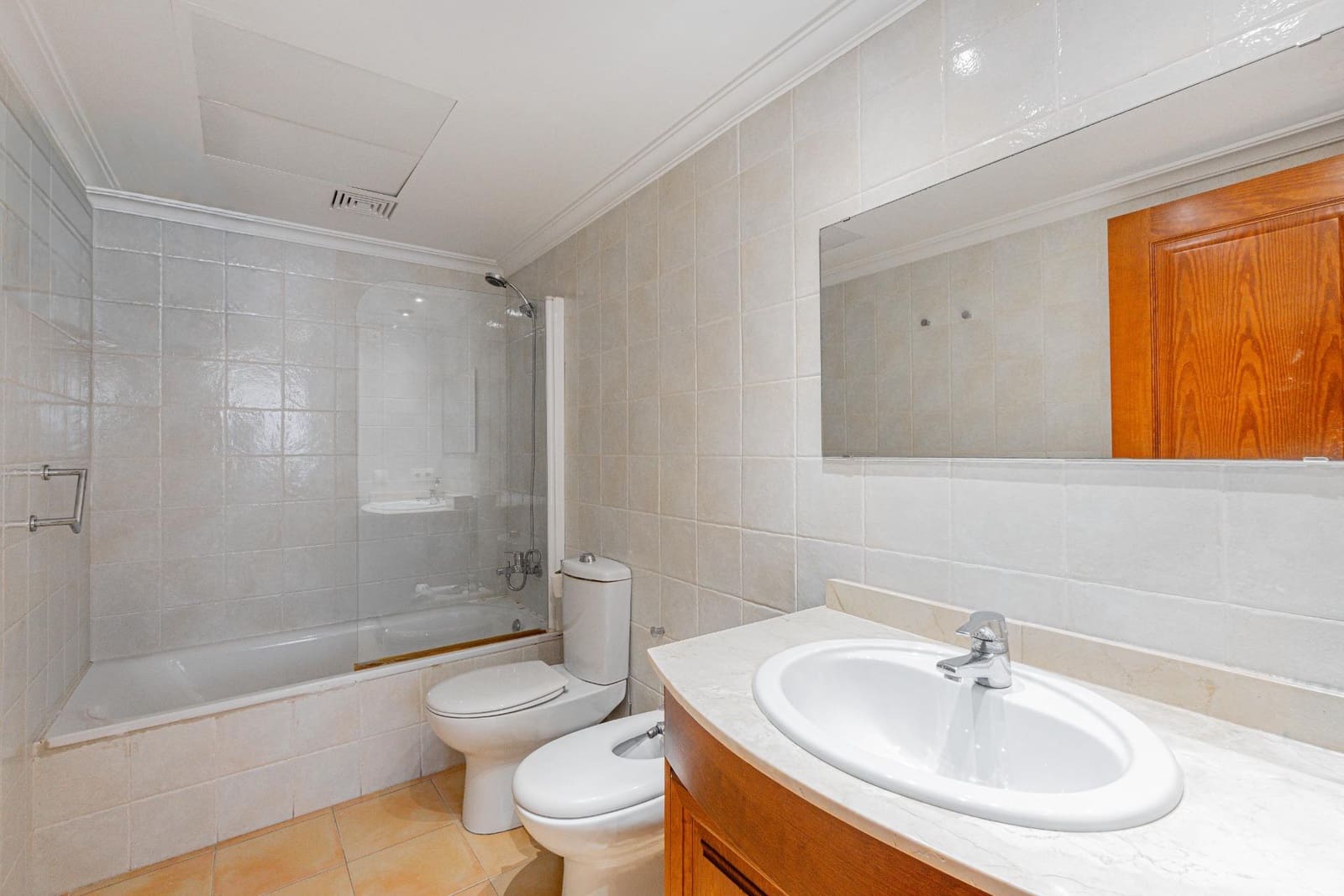 3 sypialnia Apartament na sprzedaż w Ca'n Picafort z basenem garażem - 649 000 € (Ref: 9762031)