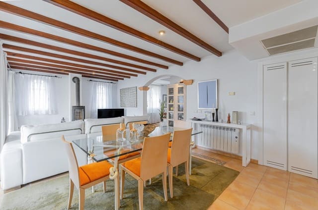 Apartamento de 3 habitaciones en Ca'n Picafort, Santa Margalida en venta con piscina garaje - 649.000 € (Ref: 9762031)