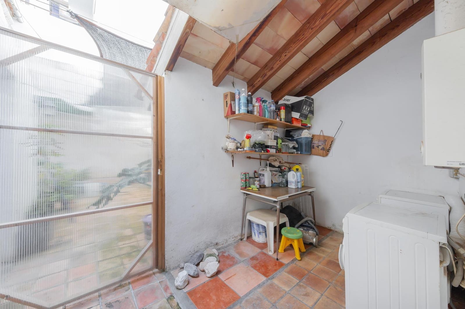 5 bedroom Townhouse for sale in Palma de Mallorca with garage - € 399,000 (Ref: 9778176)