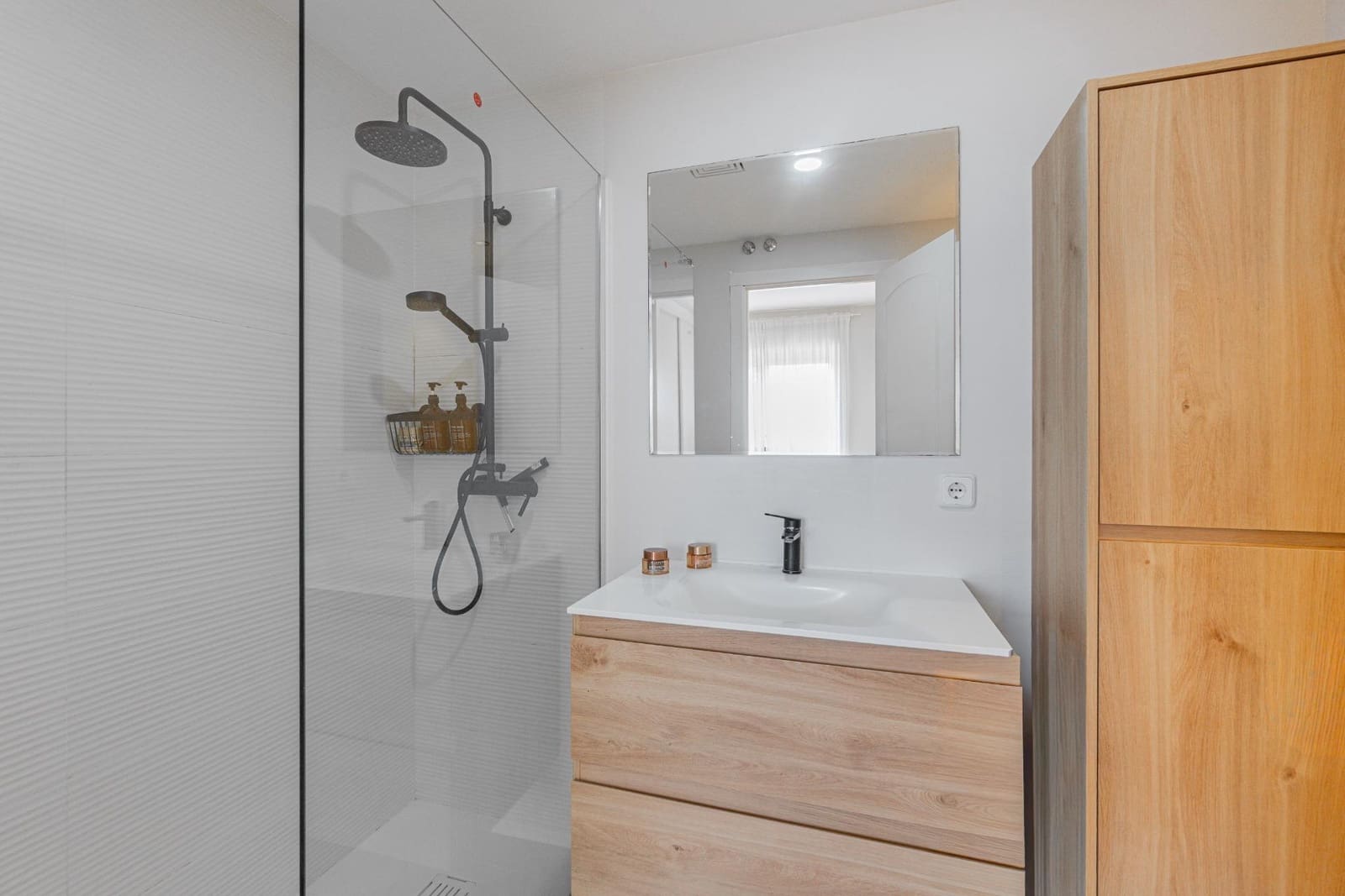 4 soveværelse Rækkehus til salg i Palma de Mallorca med swimmingpool garage - € 899.000 (Ref: 9783259)