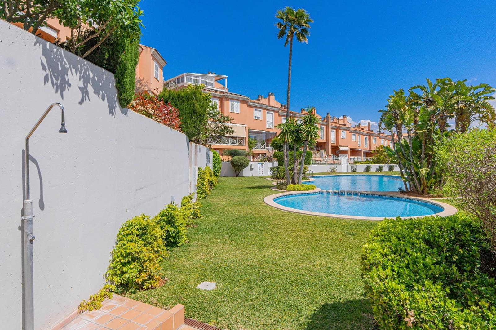 4 soveværelse Rækkehus til salg i Palma de Mallorca med swimmingpool garage - € 899.000 (Ref: 9783259)