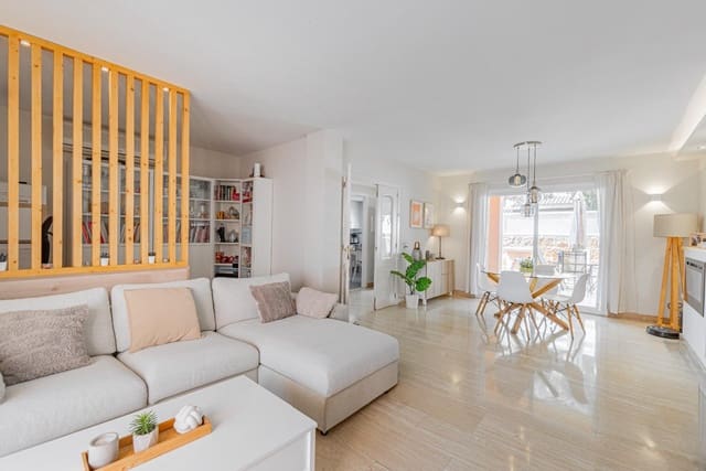 3 soverom Rekkehus til salgs i Son Rapinya, Palma de Mallorca med svømmebasseng garasje - € 829 000 (Ref: 9783259)
