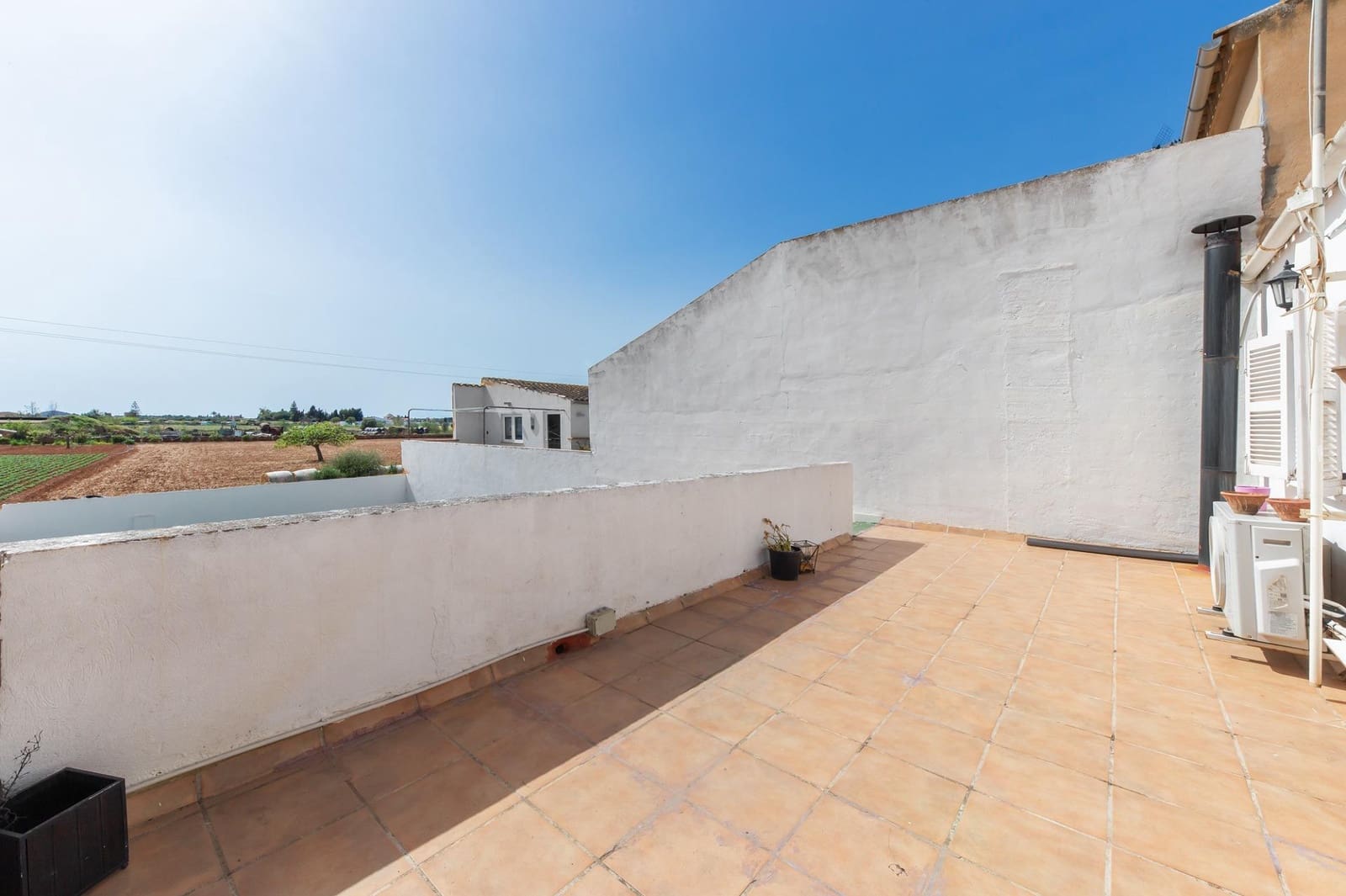 4 bedroom Terraced Villa for rent in Campos with pool - € 2,800 (Ref: 9784075)