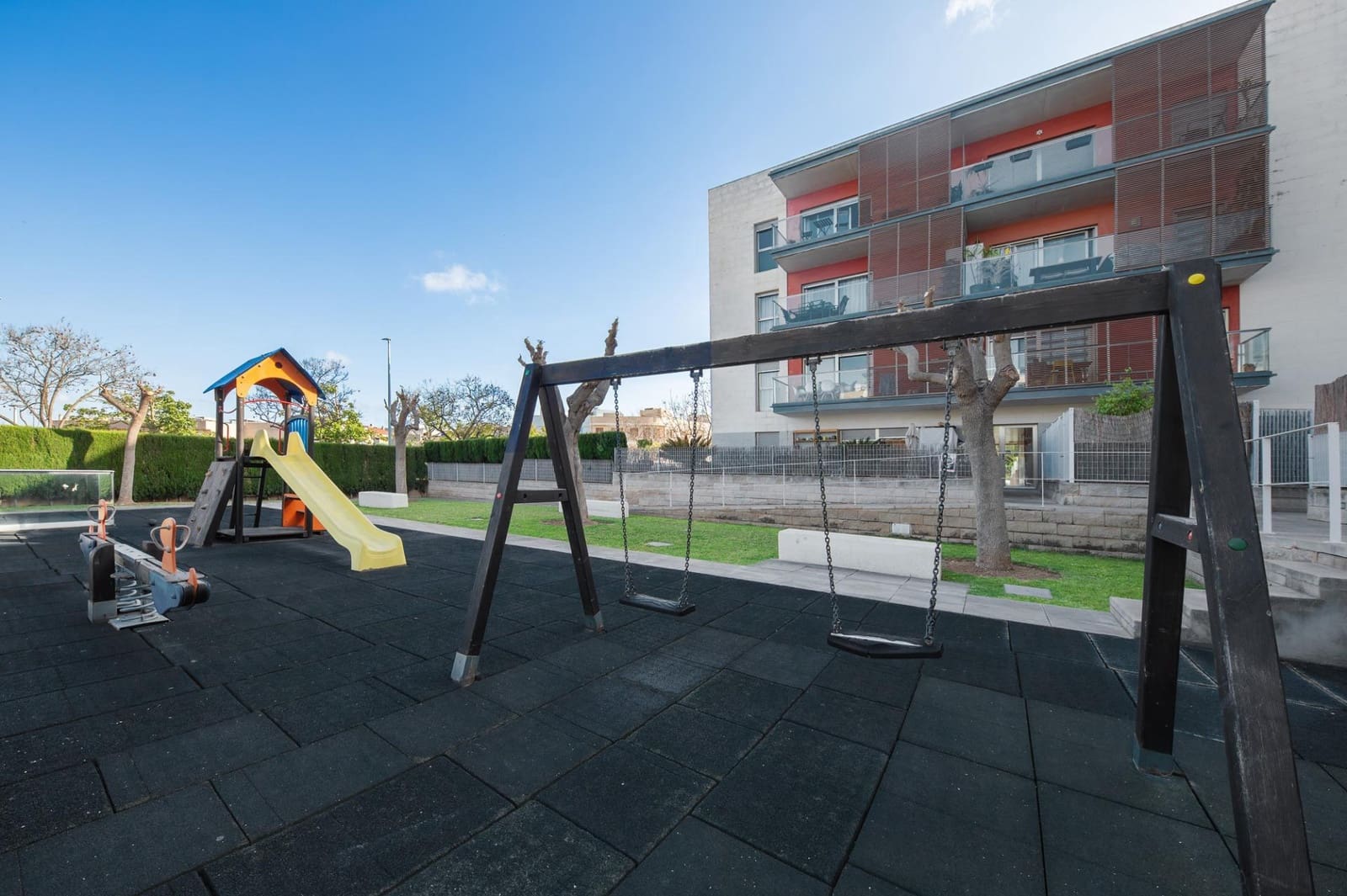 3 bedroom Flat for sale in Palma de Mallorca with pool garage - € 559,000 (Ref: 9799298)