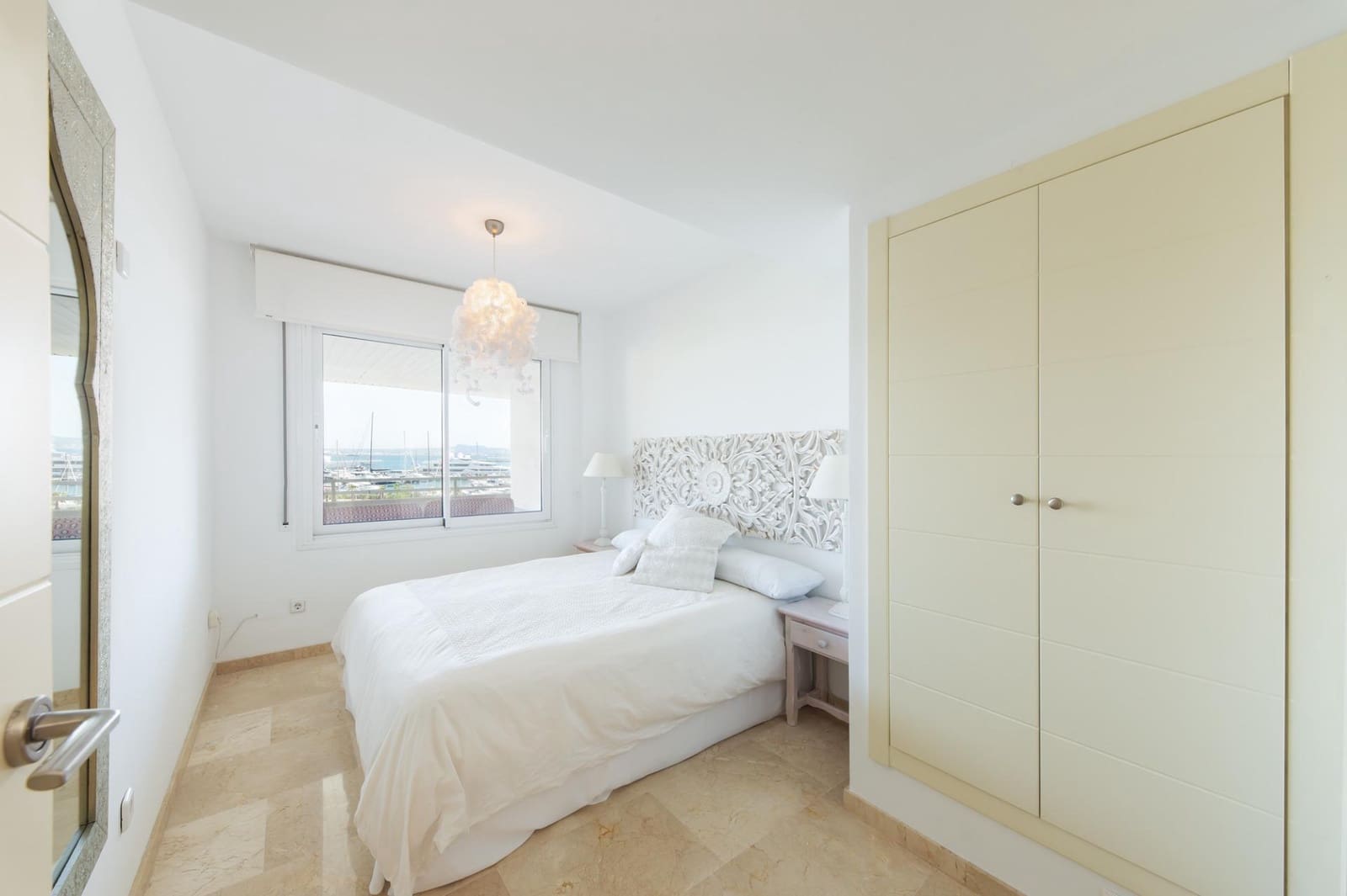 3 slaapkamer Flat te huur in Palma de Mallorca met zwembad garage - € 4.000 (Ref: 9799300)