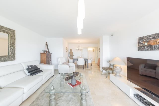 3 slaapkamer Flat te huur in El Terreno, Palma de Mallorca met zwembad garage - € 4.000 (Ref: 9799300)