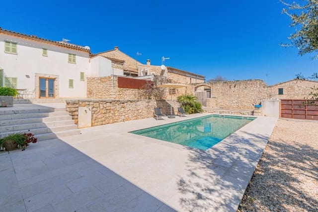 Maison de Ville de 3 chambres à louer à Biniamar, Selva avec piscine - 5 500 € (Ref: 9799303)