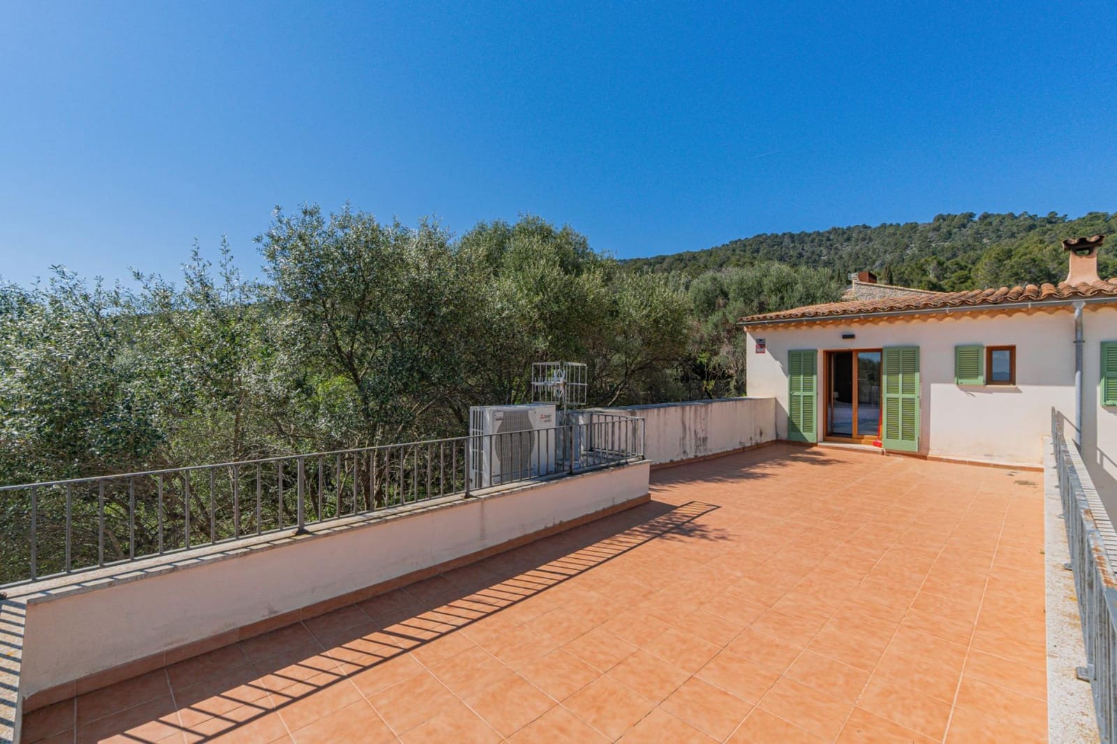 Maison de Ville de 3 chambres à louer à Biniamar avec piscine - 5 500 € (Ref: 9799303)