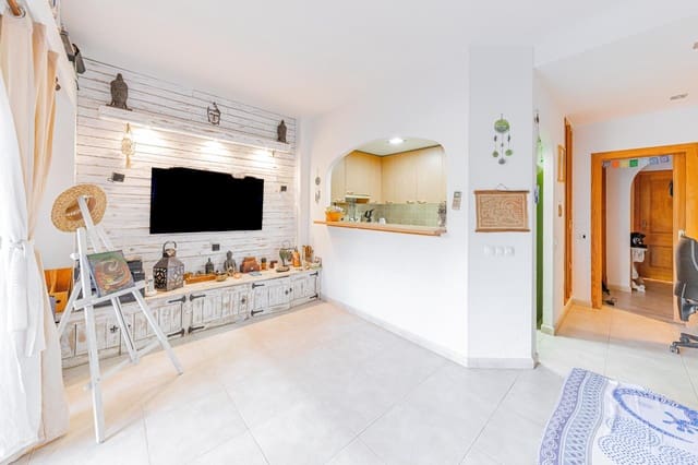 Apartamento de 1 habitación en Sa Torre (Llucmajor), Llucmajor en venta con piscina - 315.000 € (Ref: 9808024)