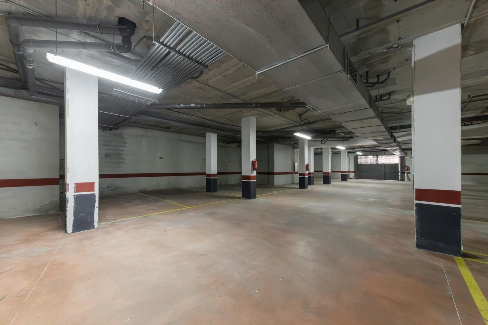 Garage te huur in Palma de Mallorca - € 150 (Ref: 9811969)