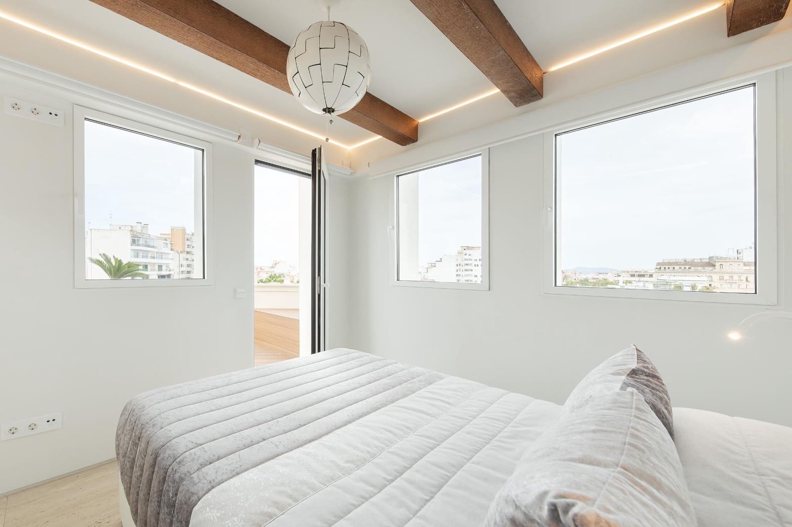 2 makuuhuone Kattohuoneisto myytävänä paikassa Palma de Mallorca - 2 500 000 € (Ref: 9813342)