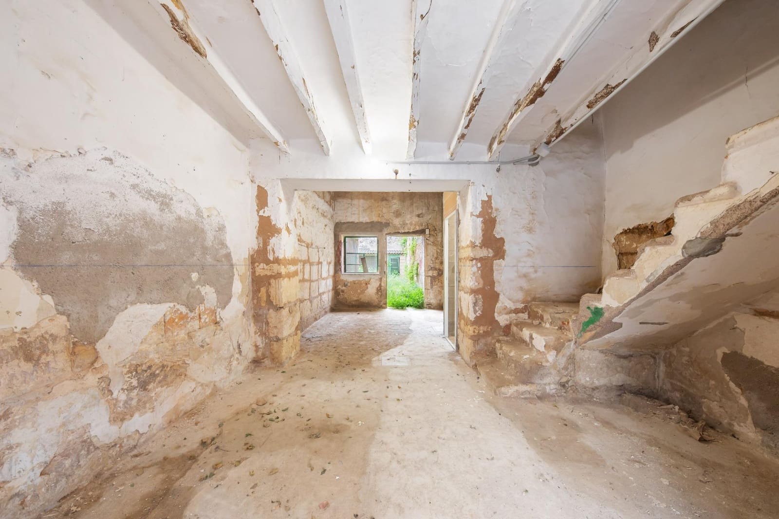 2 bedroom Townhouse for sale in Sa Pobla - € 199,000 (Ref: 9818275)