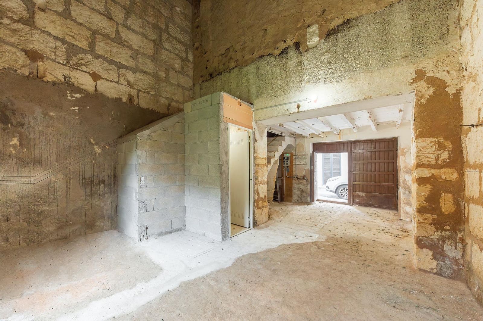 2 bedroom Townhouse for sale in Sa Pobla - € 199,000 (Ref: 9818275)
