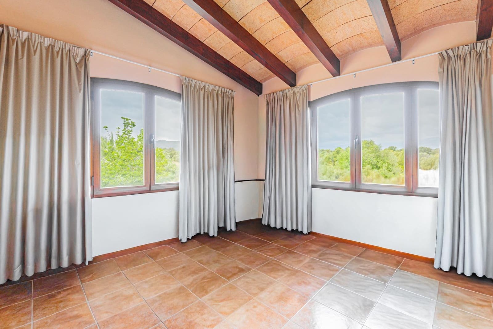 5 quarto Quinta/Casa Rural para venda em Buger com piscina garagem - 1 199 000 € (Ref: 9825290)