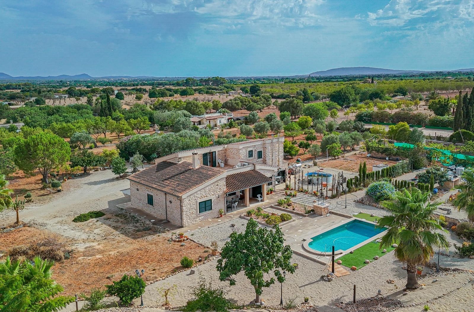 4 sovrum Finca/Hus på landet till salu i Inca med pool garage - 2 700 000 € (Ref: 9829201)