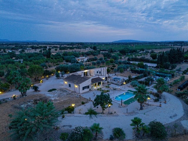 4 sovrum Finca/Hus på landet till salu i Inca med pool garage - 2 700 000 € (Ref: 9829201)