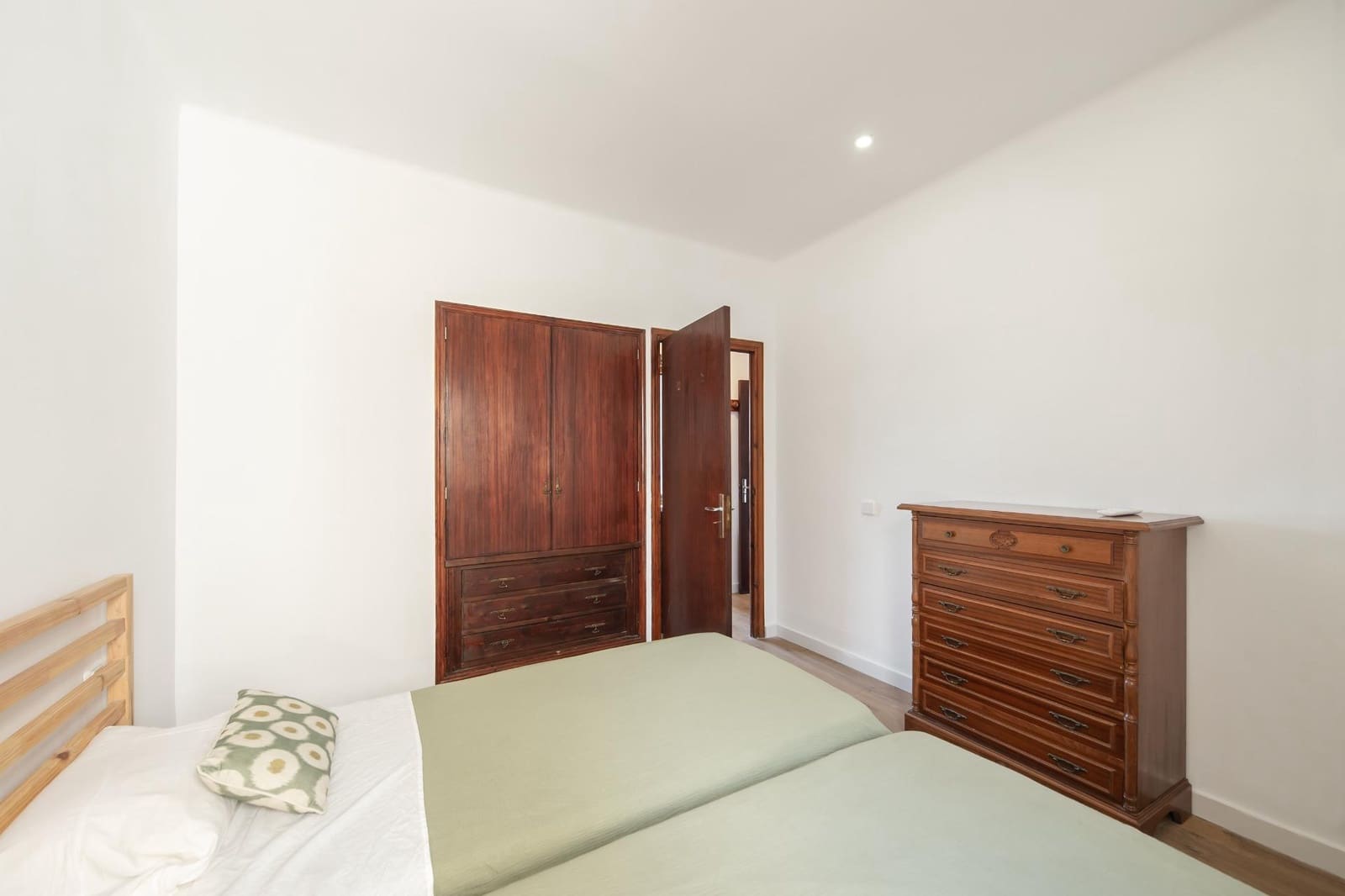 Appartement de 2 chambres à louer à Puerto de Alcudia - 1 600 € (Ref: 9884864)