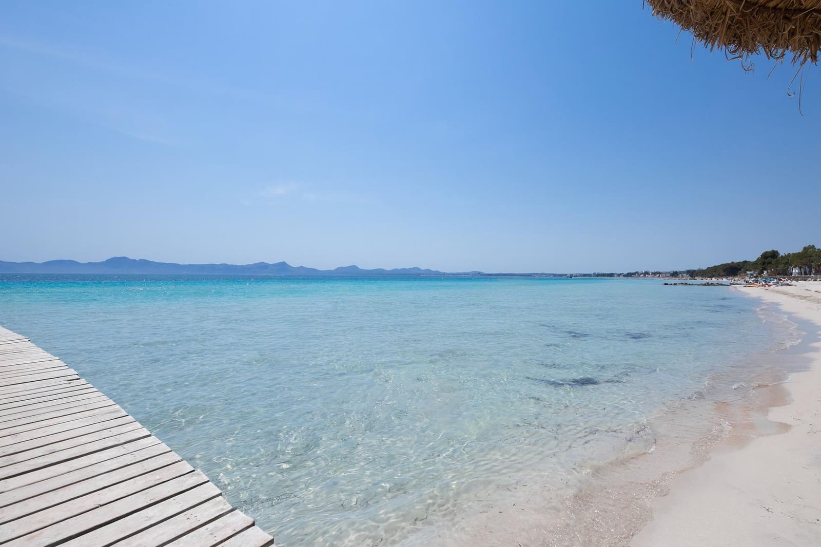 Appartement de 2 chambres à louer à Puerto de Alcudia - 1 600 € (Ref: 9884864)