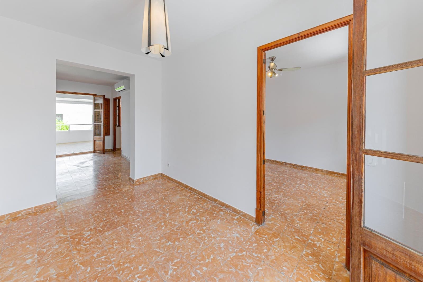 3 soverom Leilighet til leie i Algaida - € 1 200 (Ref: 9884865)