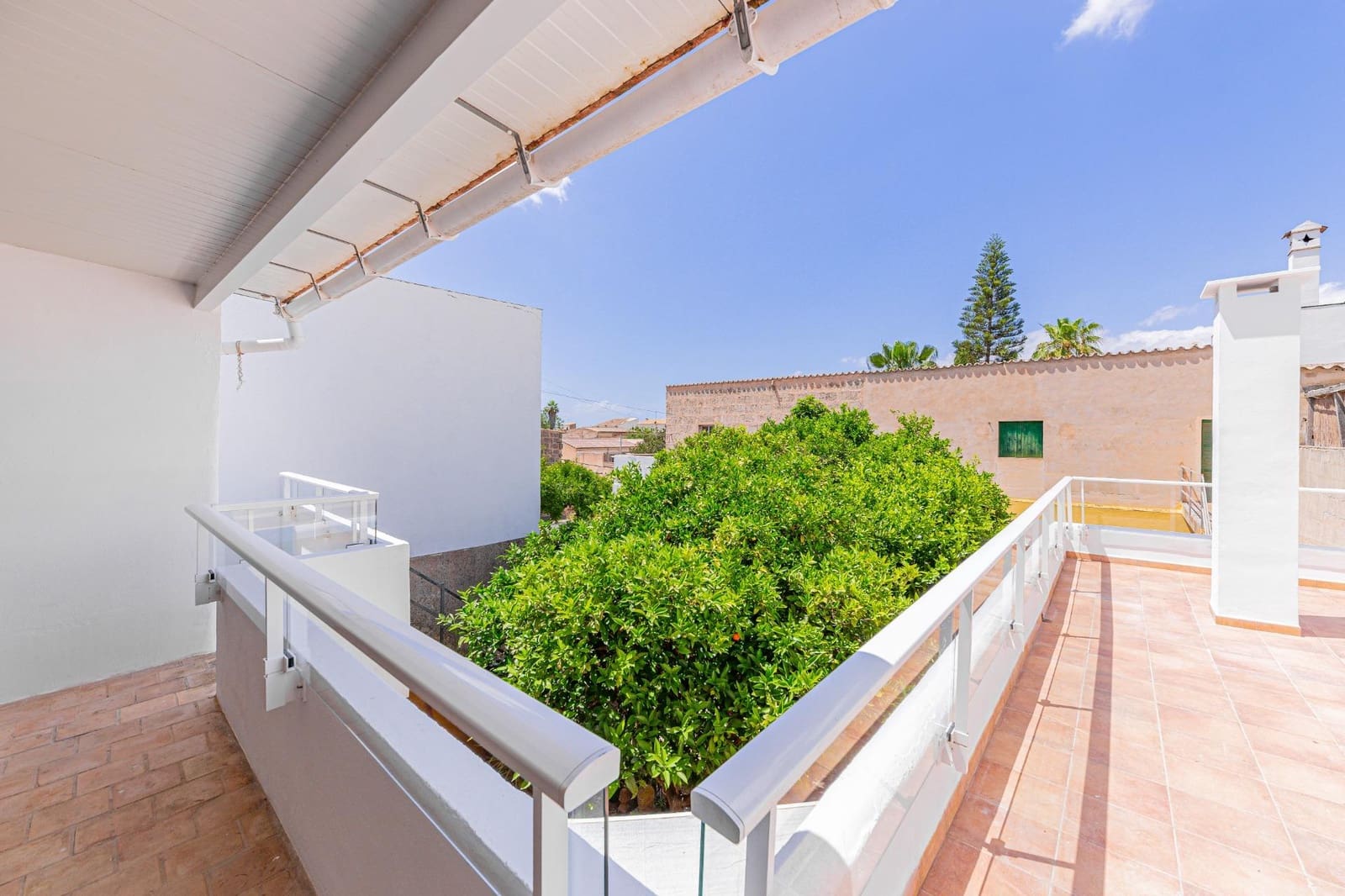 3 soverom Leilighet til leie i Algaida - € 1 200 (Ref: 9884865)