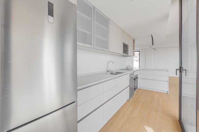 Piso de 3 habitaciones en Plaça de Toros, Palma de Mallorca en venta con garaje - 699.000 € (Ref: 9913206)