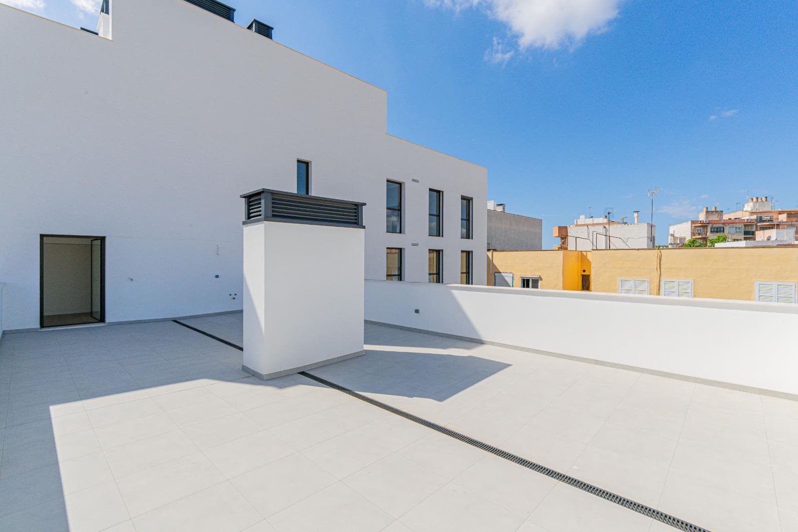Piso de 3 habitaciones en Palma de Mallorca en venta con garaje - 699.000 € (Ref: 9913206)