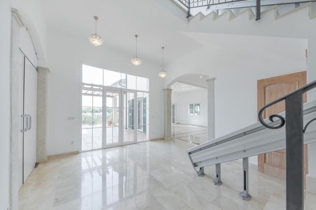 3 sypialnia Willa na sprzedaż w Cas Catala, Calvià z basenem garażem - 1 990 000 € (Ref: 9943668)