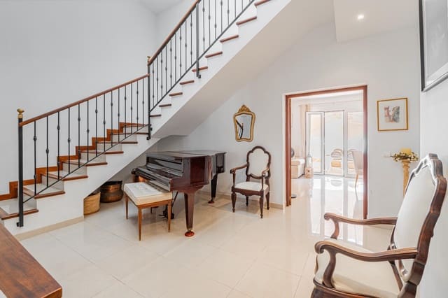 4 soveværelse Rækkehus til salg i Foners, Palma de Mallorca med garage - € 1.130.000 (Ref: 9965325)