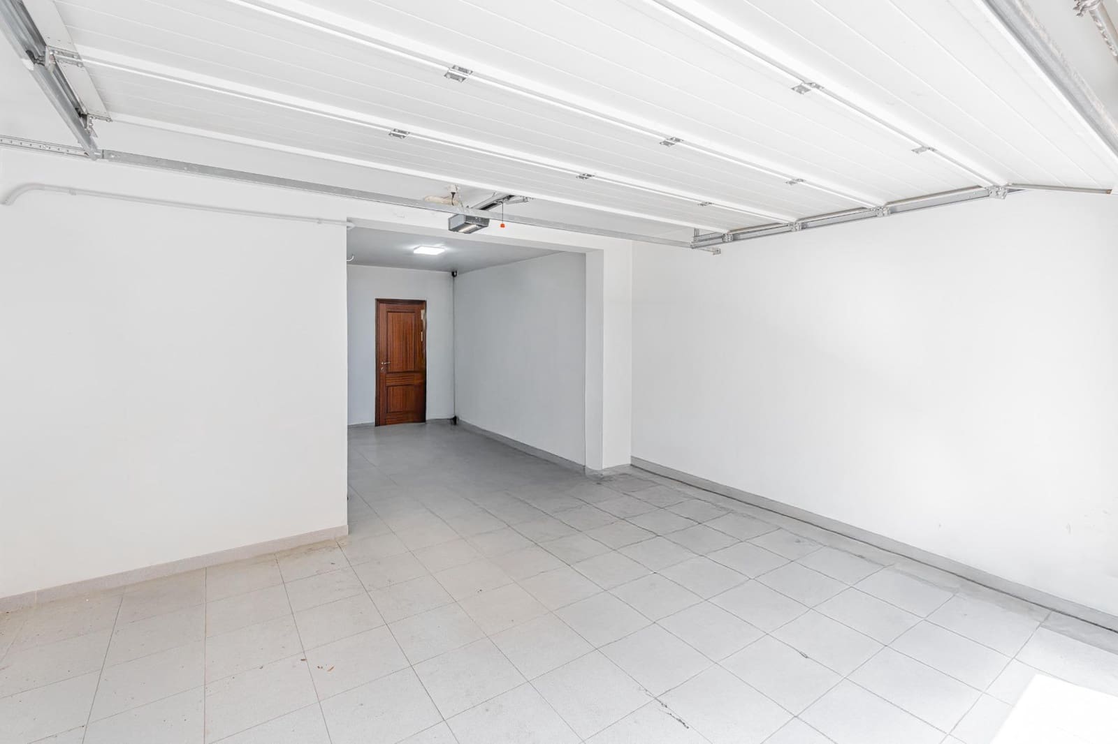 4 bedroom Terraced Villa for sale in Palma de Mallorca with garage - € 1,130,000 (Ref: 9965325)