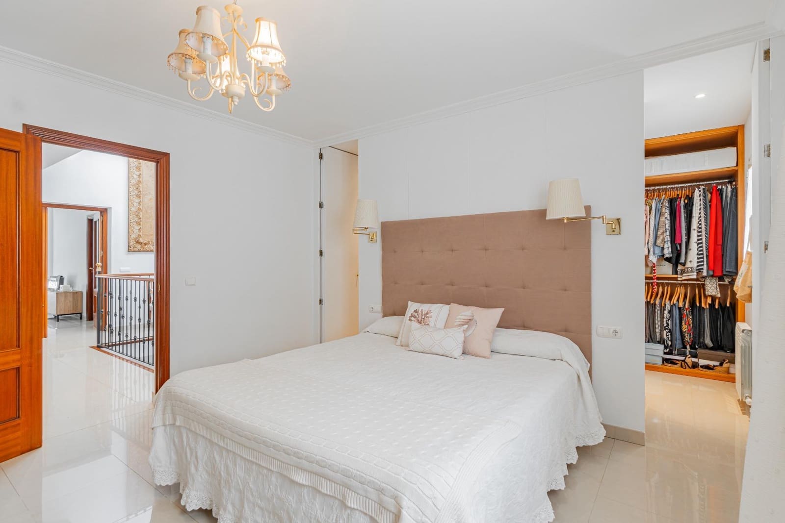 4 bedroom Terraced Villa for sale in Palma de Mallorca with garage - € 1,130,000 (Ref: 9965325)