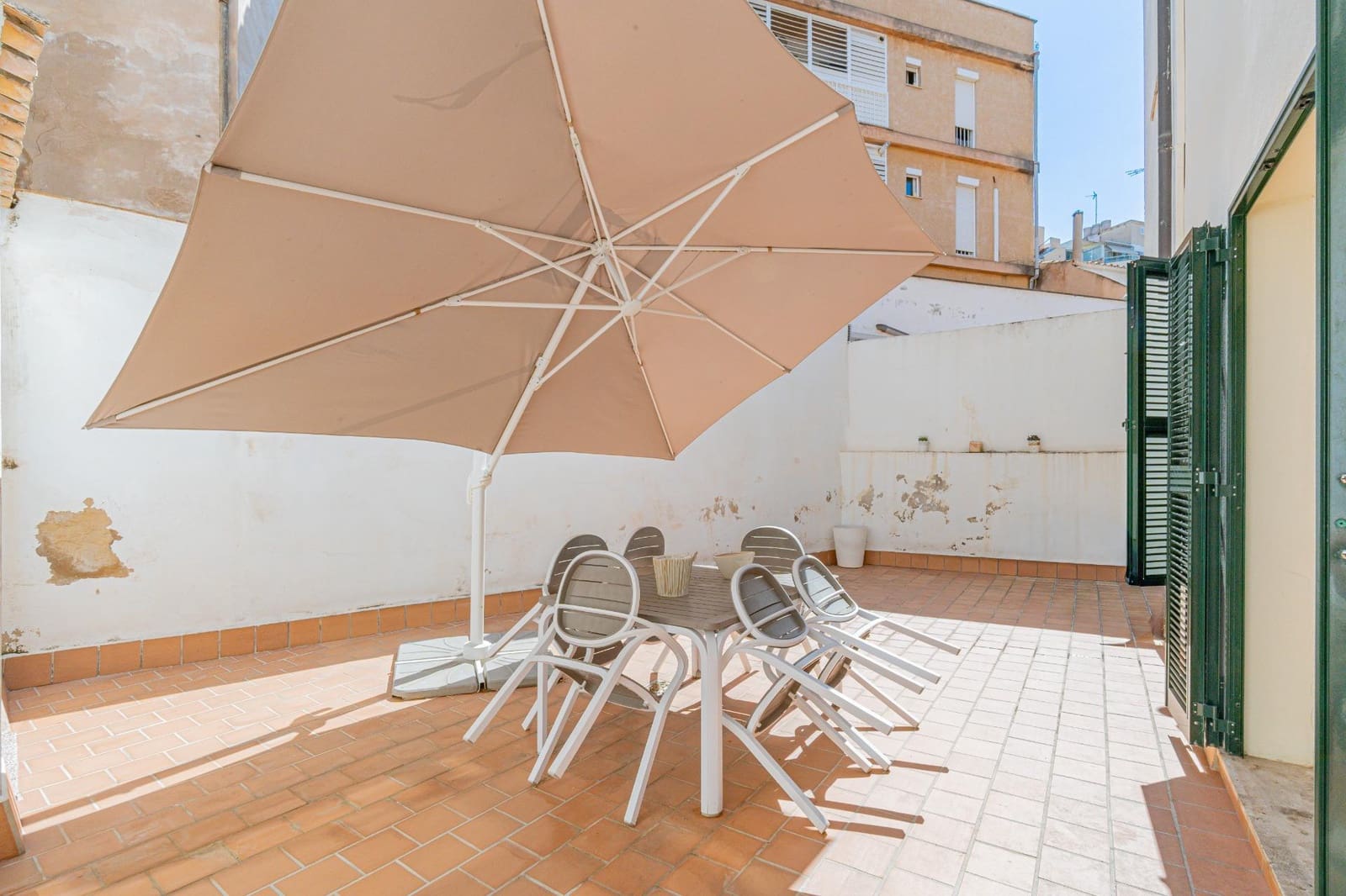 4 bedroom Terraced Villa for sale in Palma de Mallorca with garage - € 1,130,000 (Ref: 9965325)