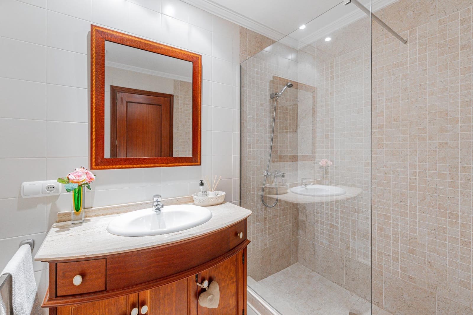 4 bedroom Terraced Villa for sale in Palma de Mallorca with garage - € 1,130,000 (Ref: 9965325)