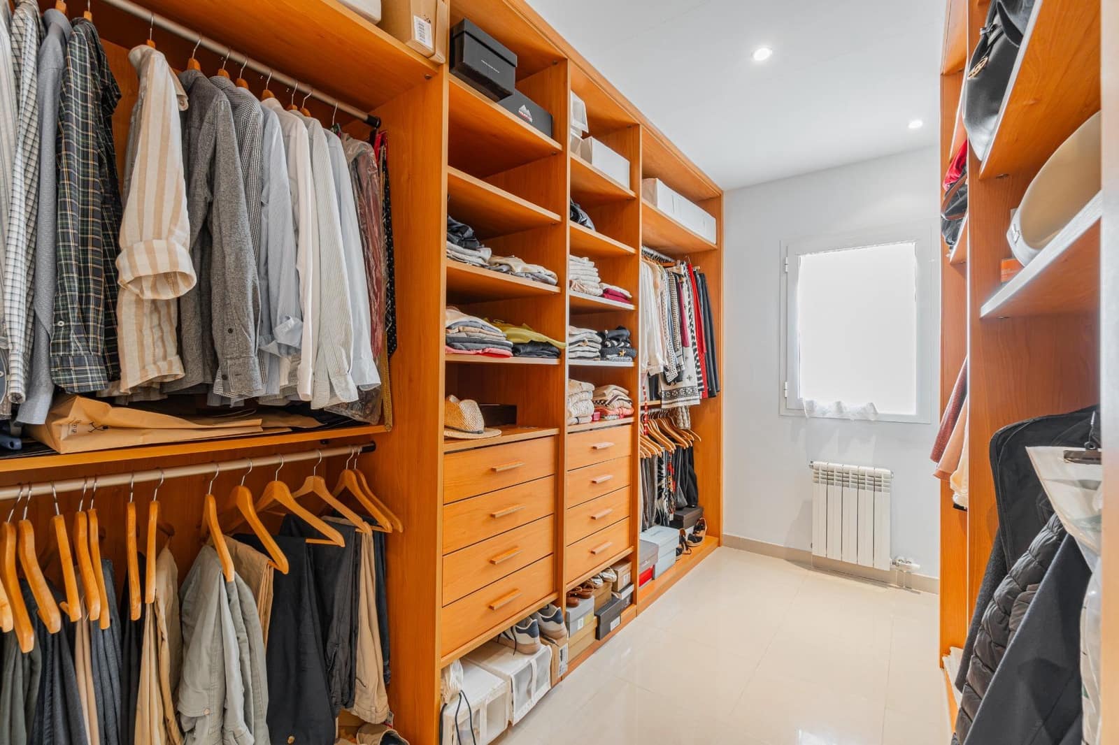 4 bedroom Terraced Villa for sale in Palma de Mallorca with garage - € 1,130,000 (Ref: 9965325)