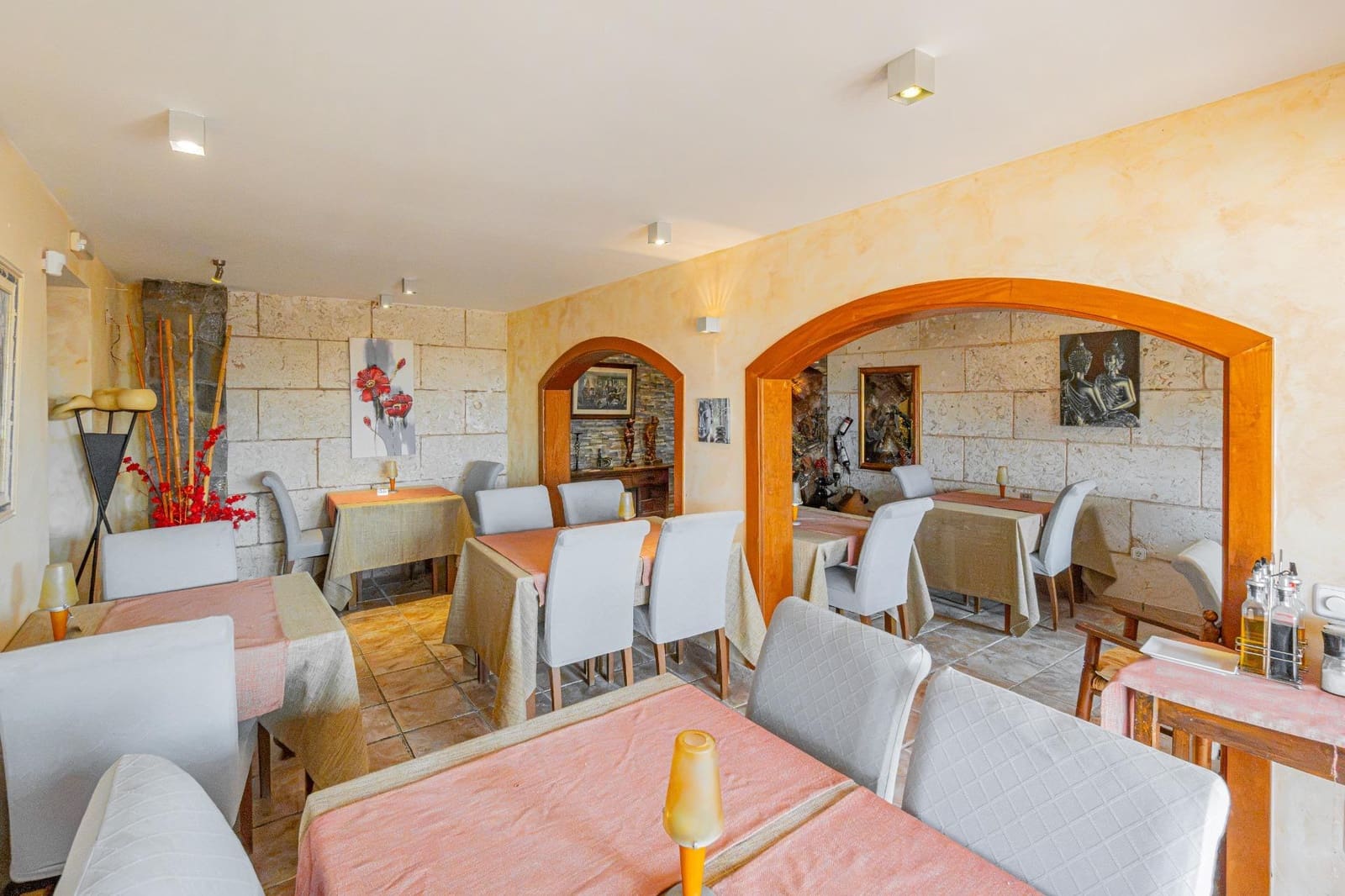Virksomhed til salg i Peguera / Paguera med swimmingpool garage - € 890.000 (Ref: 9975478)