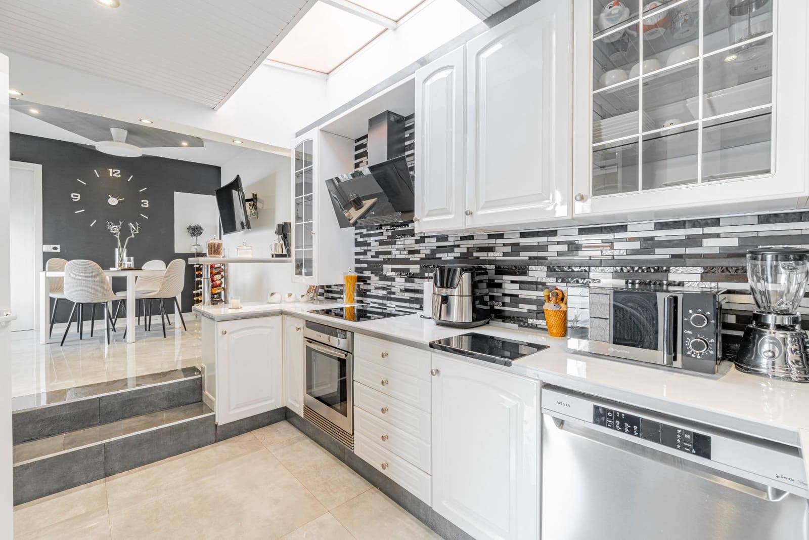 Adosado de 4 habitaciones en Santa Ponsa en venta con piscina - 849.000 € (Ref: 9978924)