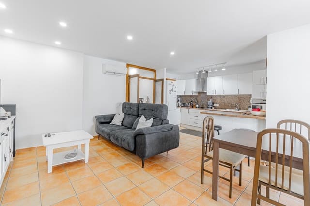 3 soveværelse Lejlighed til salg i Colonia de Sant Jordi, Ses Salines med garage - € 729.000 (Ref: 9985016)