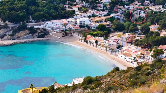 4 soverom Villa til salgs i Moraira, Teulada-Moraira med svømmebasseng garasje - € 1 950 000 (Ref: 9061169)