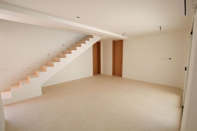 3 soveværelse Villa til salg i Moraira, Teulada-Moraira med swimmingpool garage - € 1.250.000 (Ref: 9061170)