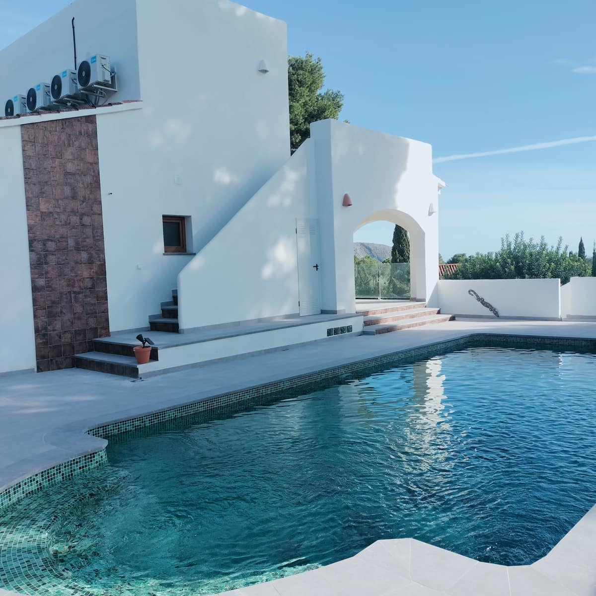 5 bedroom Villa for sale in Moraira with pool garage - € 1,695,000 (Ref: 9541916)