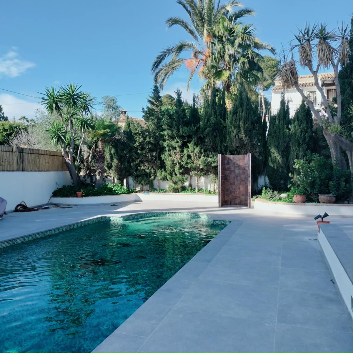 5 bedroom Villa for sale in Moraira with pool garage - € 1,695,000 (Ref: 9541916)