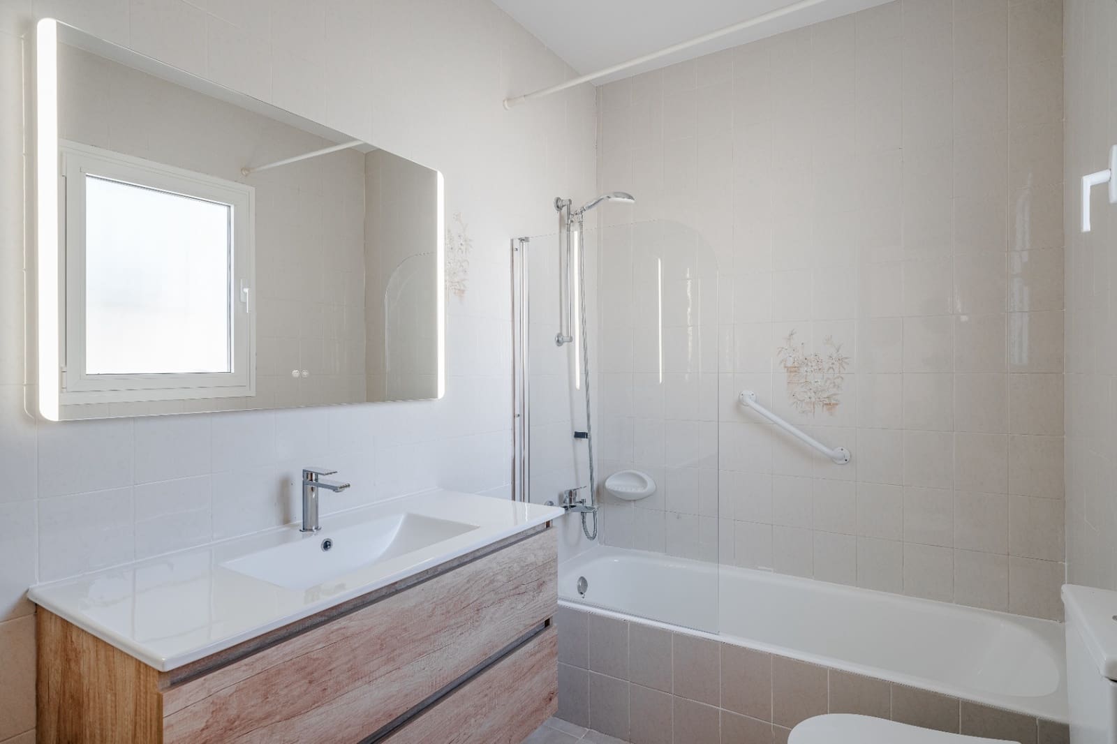 5 quarto Moradia para venda em Calpe / Calp com piscina garagem - 885 000 € (Ref: 9630595)