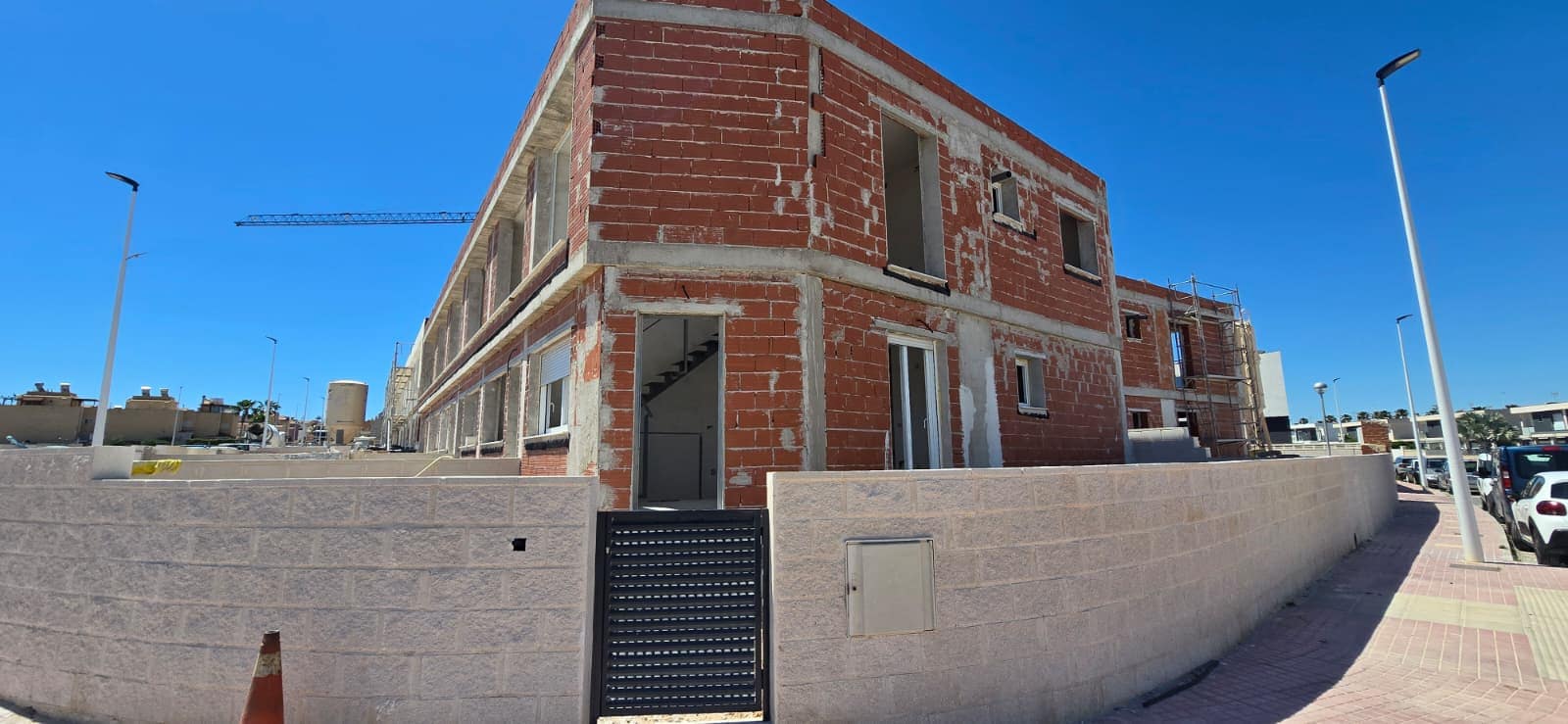 3 bedroom Townhouse for sale in Gran Alacant with pool garage - € 350,000 (Ref: 9879565)