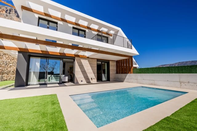 Villa til salgs i Polop med svømmebasseng garasje - € 514 400 (Ref: 9979978)