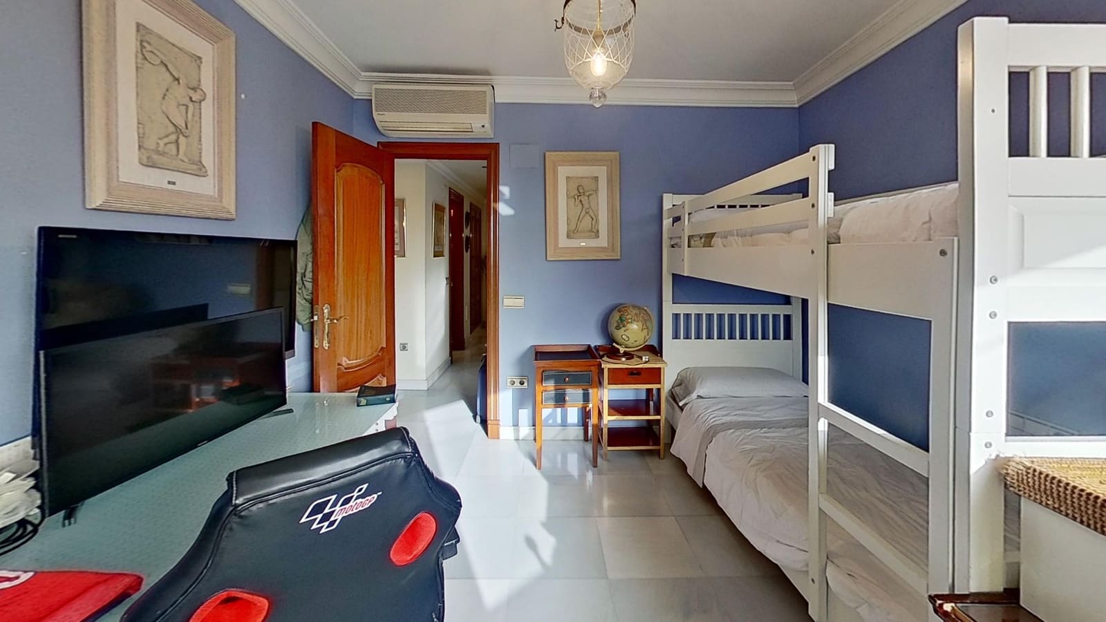 5 soveværelse Lejlighed til salg i Malaga by - € 1.890.000 (Ref: 8774055)