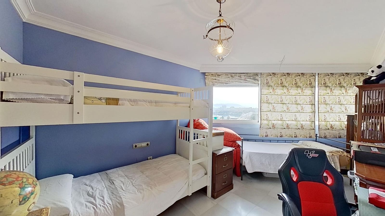 5 soveværelse Lejlighed til salg i Malaga by - € 1.890.000 (Ref: 8774055)