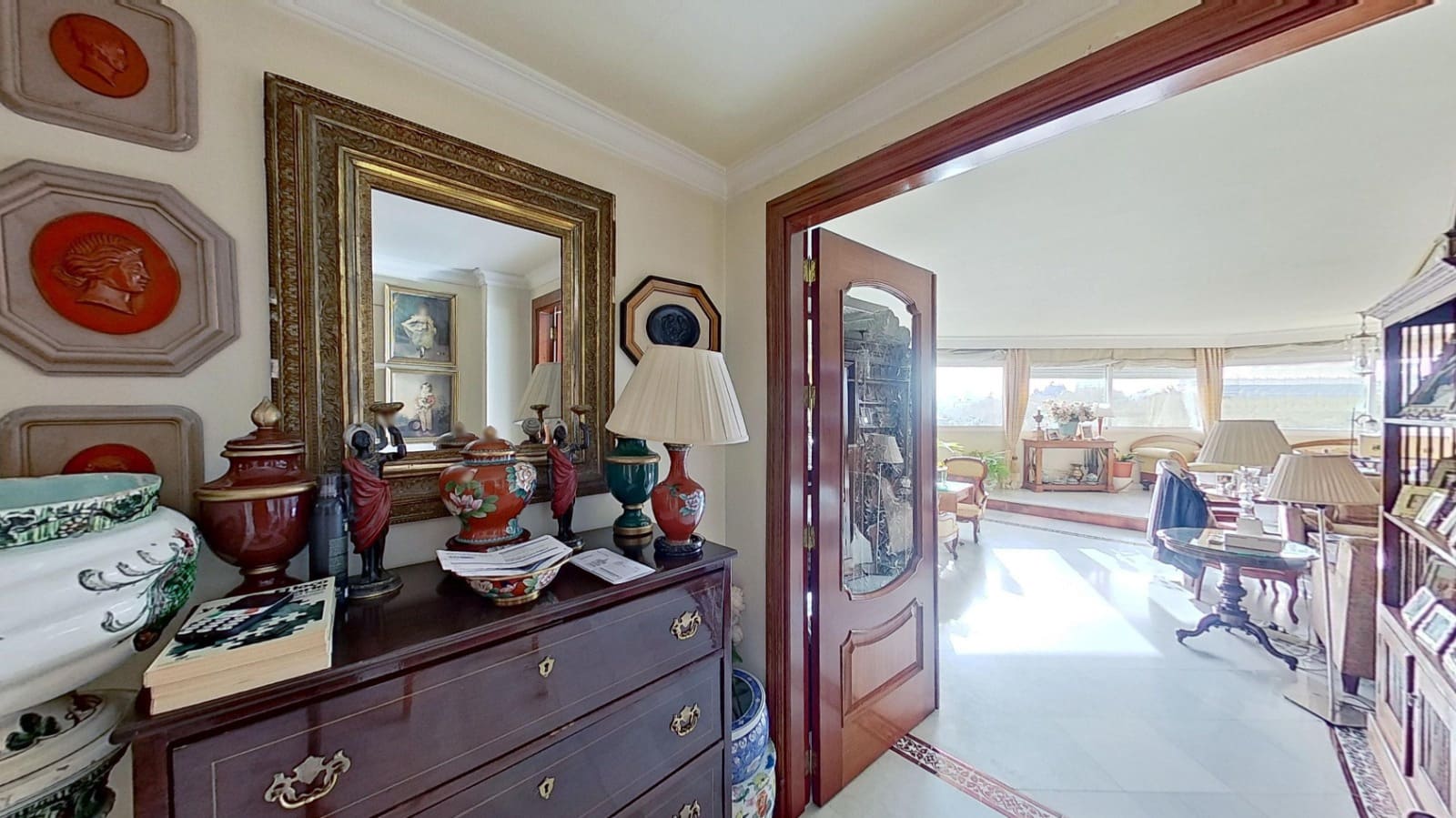 5 soveværelse Lejlighed til salg i Malaga by - € 1.890.000 (Ref: 8774055)