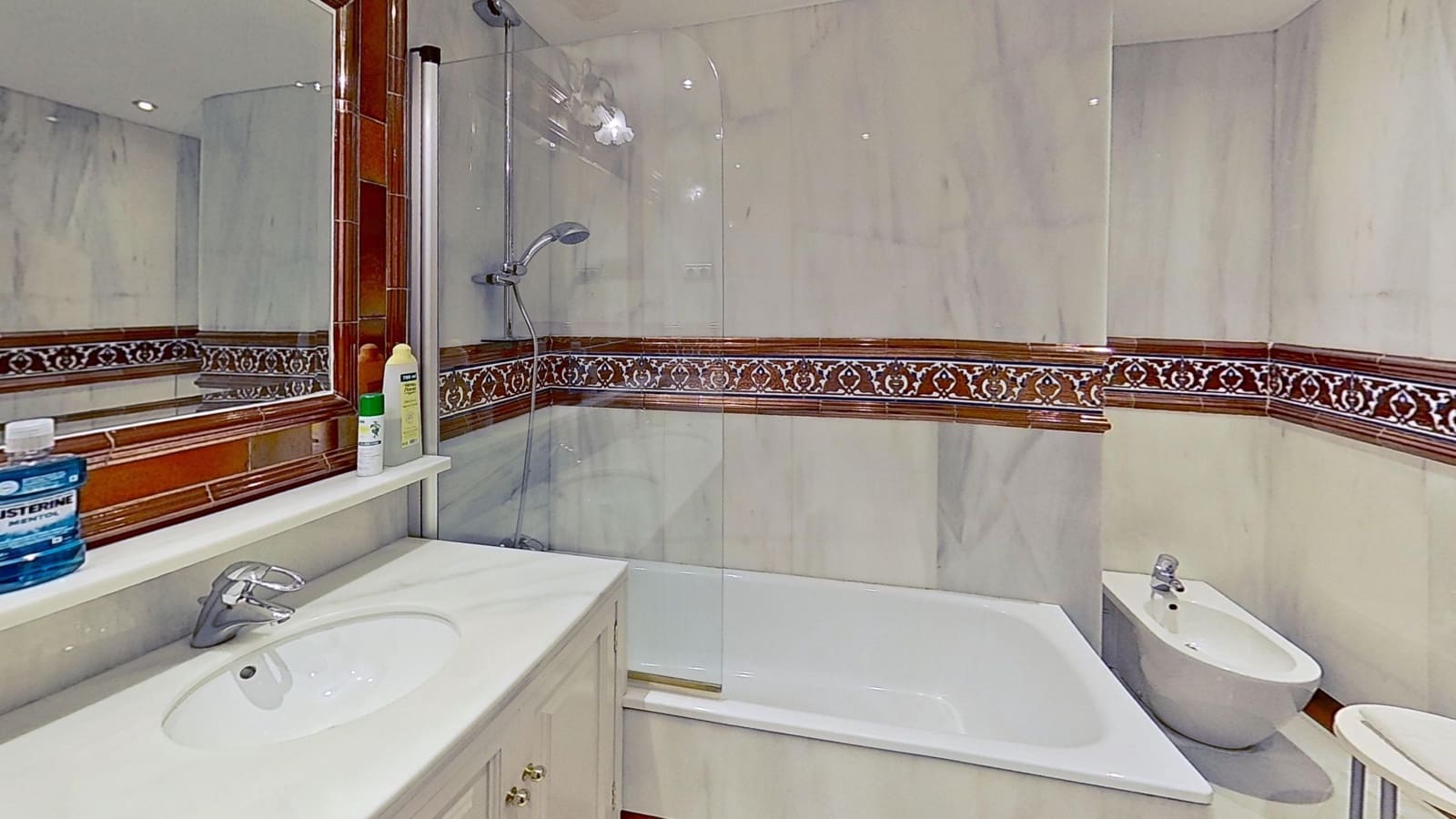 5 soveværelse Lejlighed til salg i Malaga by - € 1.890.000 (Ref: 8774055)