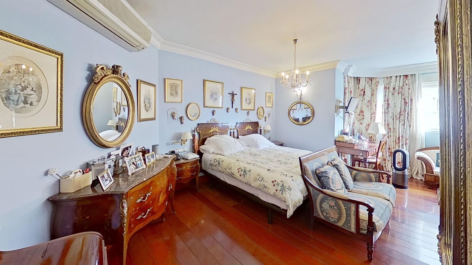 5 soveværelse Lejlighed til salg i Malaga by - € 1.890.000 (Ref: 8774055)